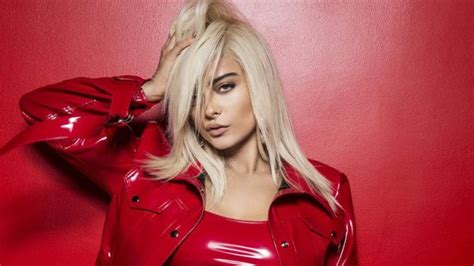 Feb 16, 2023 · Bebe Rexha is a dazzling gem in her latest music video! The singer, 33, took to Instagram to share a few memorable moments from the music video for her newest song, "Heart Wants What It Wants ... 